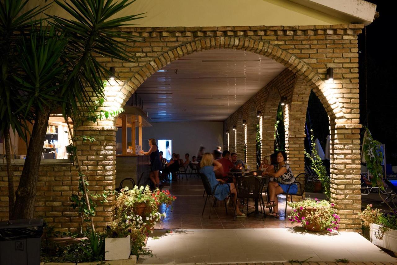 Amalia Corfu Hotel - Adults Only Káto Korakiána Kültér fotó