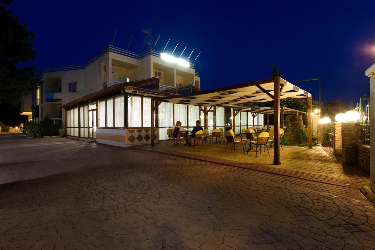 Amalia Corfu Hotel - Adults Only Káto Korakiána Kültér fotó